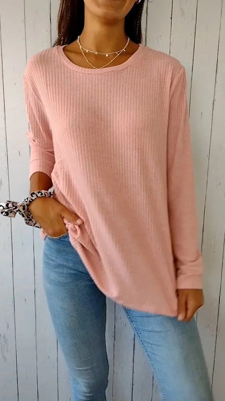 Stilla | Casual Rund Hals Ribbet Knap Langærmet Top
