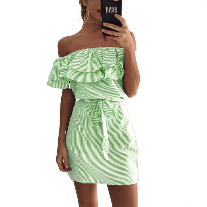 Dame Off-Shoulder Kjole med Flæser og Taljebælte Stilla