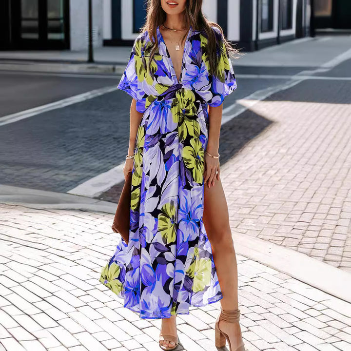 Dame Maxi-kjole med floral skjæring og høj split Stilla
