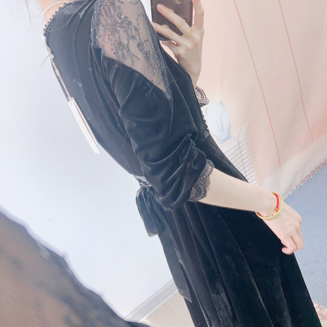 Dame Elegant Maxikjole med transparente ærmer og perlelukning Stilla