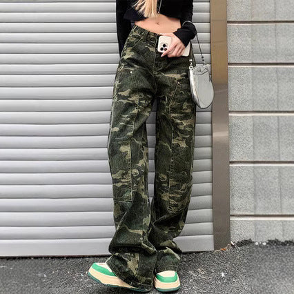 Dame cargo-bukser i urban camouflage-stil med praktiske lommer og behagelig pasform Stilla