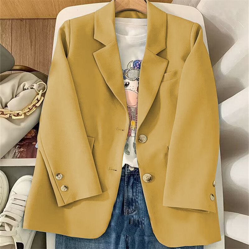 Kvindernes stilfulde blazer med tekstureret stof og elegante knapdetaljer Stilla