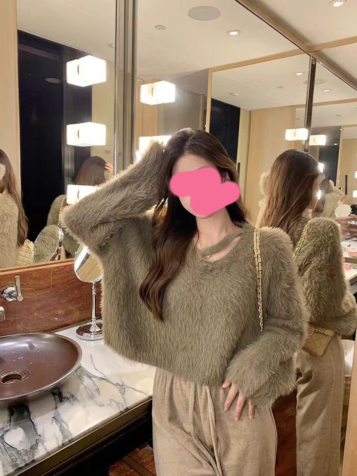 Femme Soft Fluffy Knit Pullover Sweater Stilla