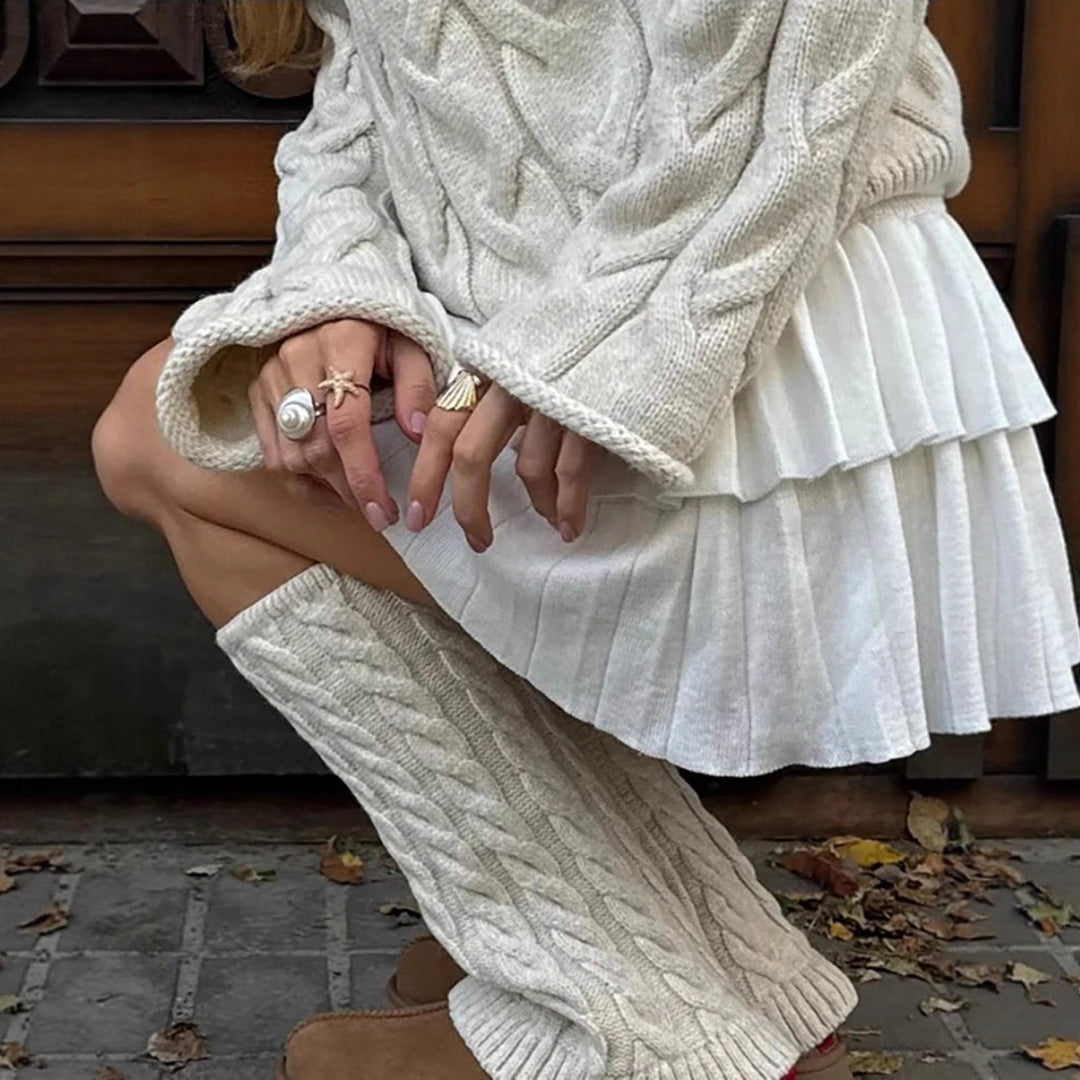 Kvinders chunky strikket sweater med fashionable kabeldesign Stilla