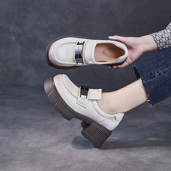Dame Chunky Platform Slipper med dekorativ spænde Stilla