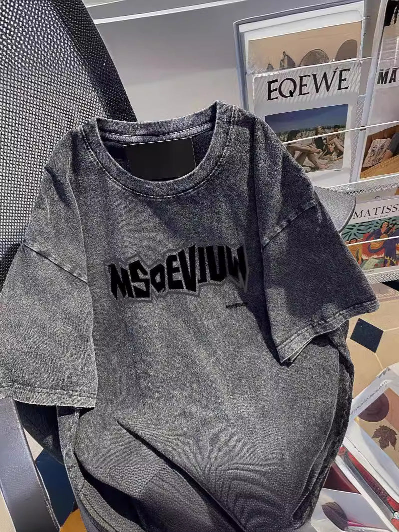 Dame Oversized T-Shirt i urban vintage-stil med iøjnefaldende grafikdesign Stilla
