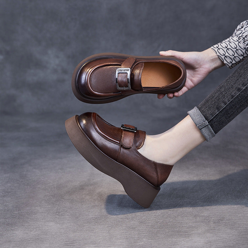 Femme Chunky Platform Loafers med dekorativ spænde-detail Stilla