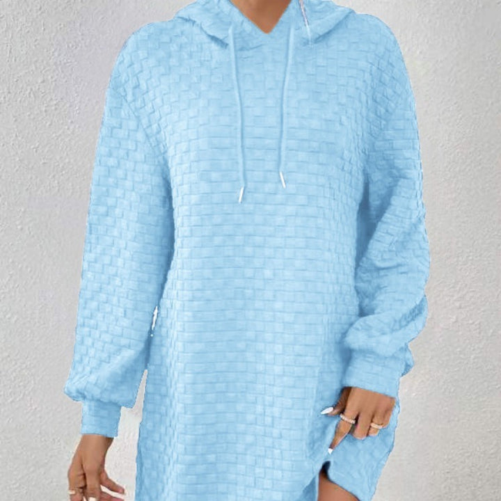 Dame hoodie-kjole med struktureret design og praktisk hætte stil Stilla