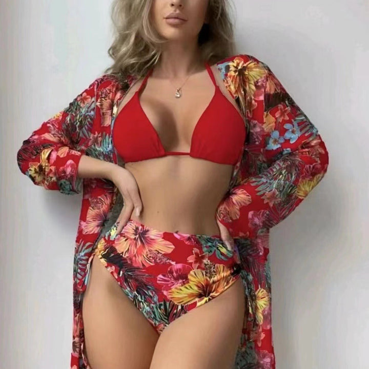 Dame bikini-sæt med tropisk blomstermønster og gennemsigtig kimono Stilla