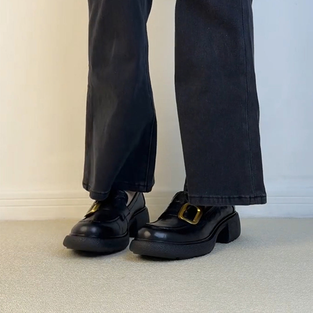 Dame Chunky Såle Læder Slipper med dekorativt Spænde-Detalje Stilla