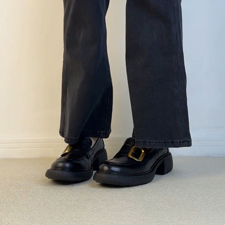 Dame Chunky Såle Læder Slipper med dekorativt Spænde-Detalje Stilla