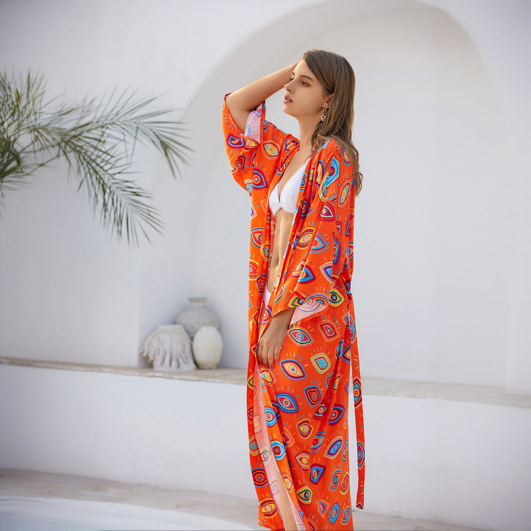 Dame kimono kjole med farverigt mønster og taljerbart design Stilla
