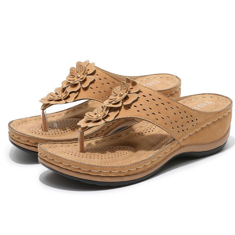 Dame komfortable toe-separator-sandaler med dekorative blomsterapplikationer og ergonomisk fodseng Stilla