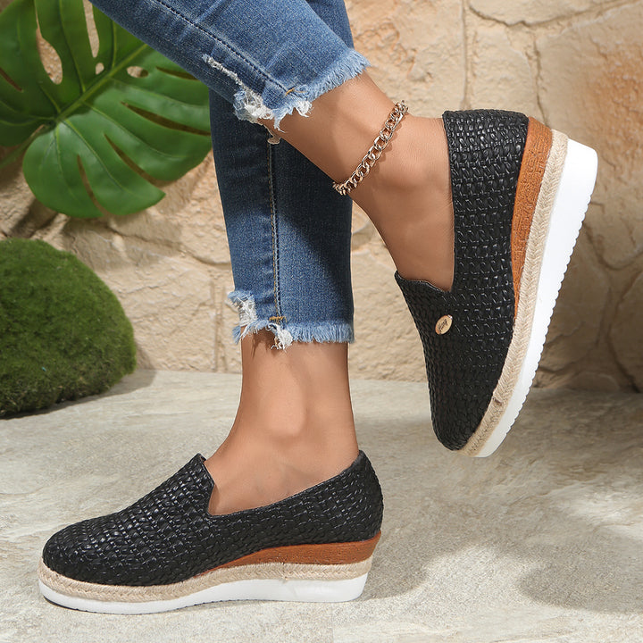 Dame afslappede slippers med platform og struktureret overflade Stilla