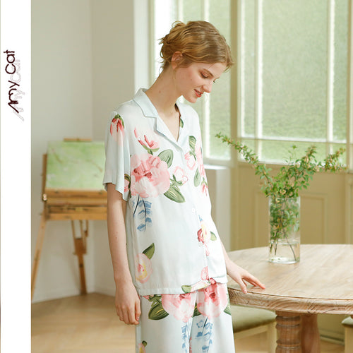 Dame elegant pyjamasæt med blomstret design og knapbar top Stilla