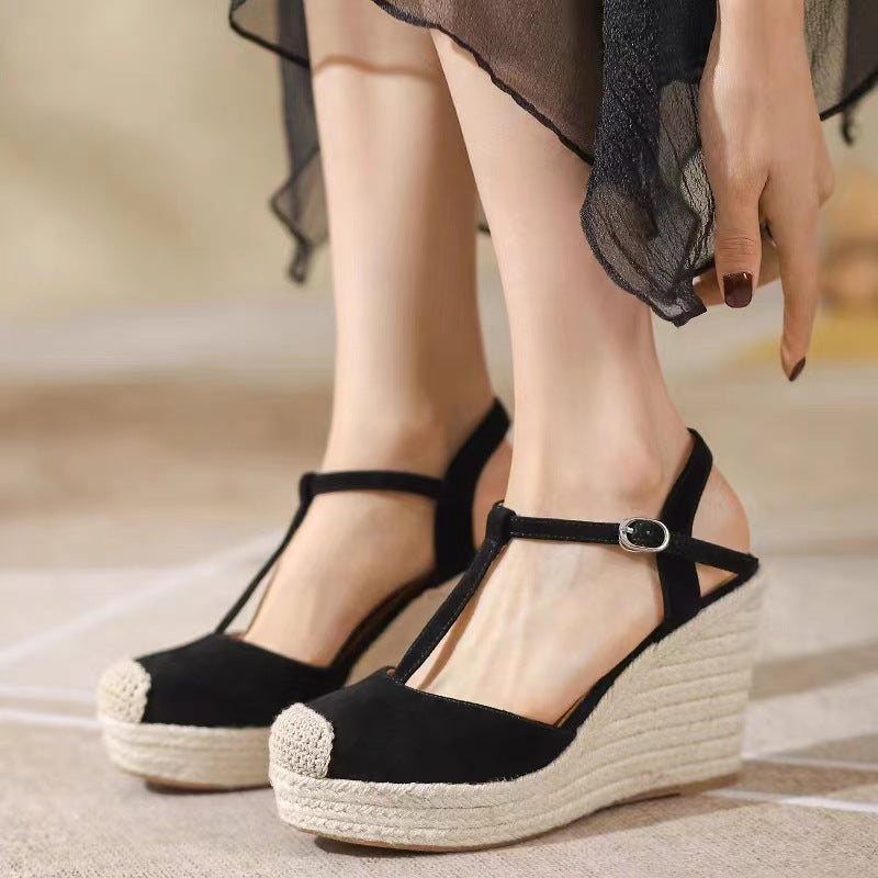 Femme Wedge Platform Sandaler med justerbar spænderem Stilla