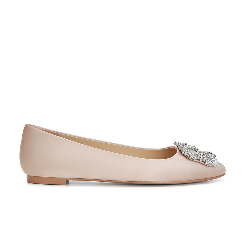 Dame elegante satin ballet sko med dekorativ smykke accent Stilla