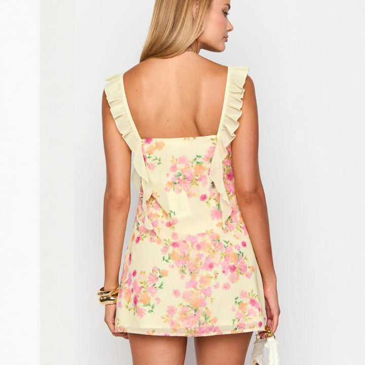 Dame nan kort sommer-minikjole med flæse-stropper, ruched bustier og figursyet silhuet Skovae