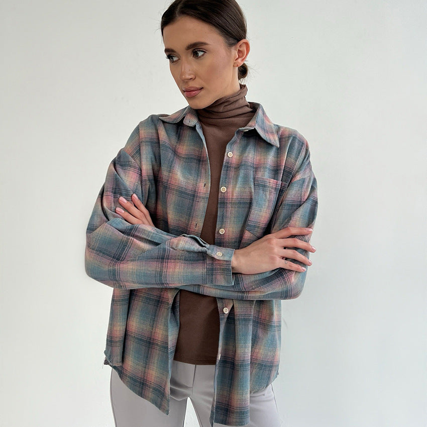Dame flannel overshirt med afslappet snit og klassisk ternet mønster Stilla