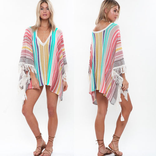 Dame Strandponcho med farverigt frynse-design Stilla