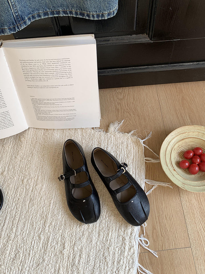 Femme justerbare remme Mary Jane clogs med unikt ze design Stilla