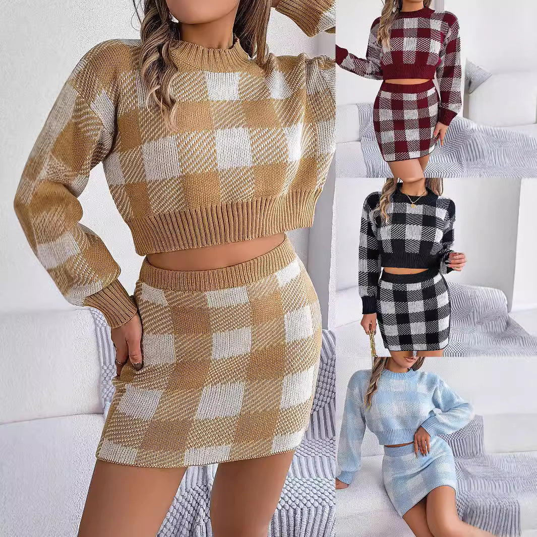 Dame Figurtilpasset Strikoutfit Stilla