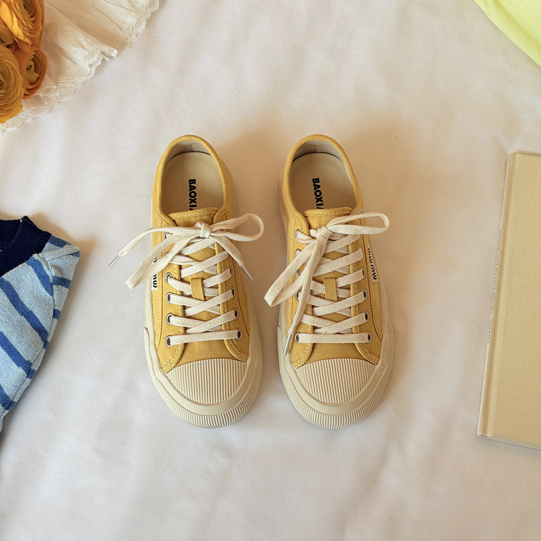 Femme Classic Snørre Canvas Sneakers Stilla