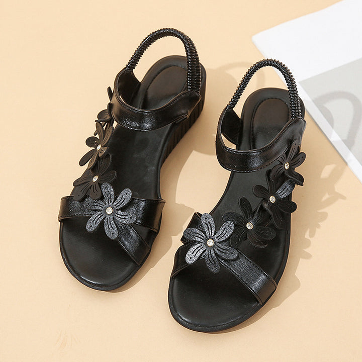 Dame komfortable sandaler med fashionable blomsterapplikationer og ergonomisk fodseng Stilla
