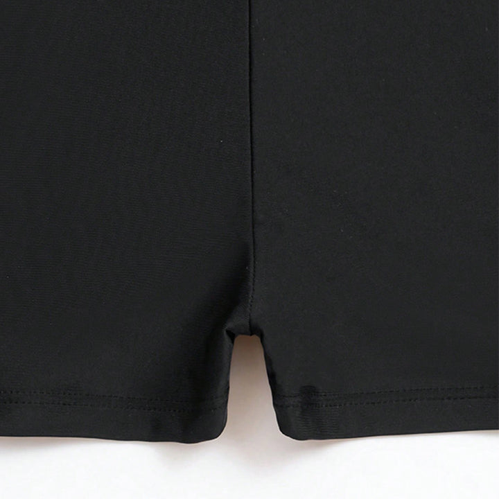 Damer Højt skårede bikinishorts med elegant krydsdesign Skovae