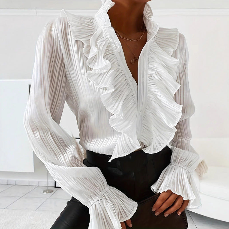 Dame Plisseret Bluse med flæsedetaljer og elegante volanger Skovae