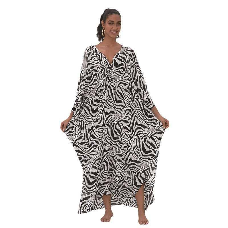 Dame Kaftan Kjole med elegant V-hals og vidt svajende ærmer Stilla