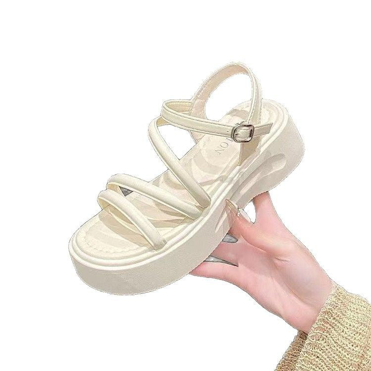Dame Komfortable Plateau-Sandaler med moderigtigt Riemdesign og stabil profil sål Stilla
