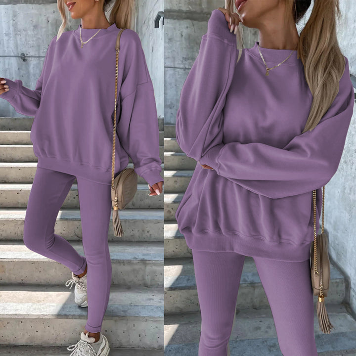 Dame Sporty fritidssæt med oversized sweatshirt og tætsiddende leggings Stilla