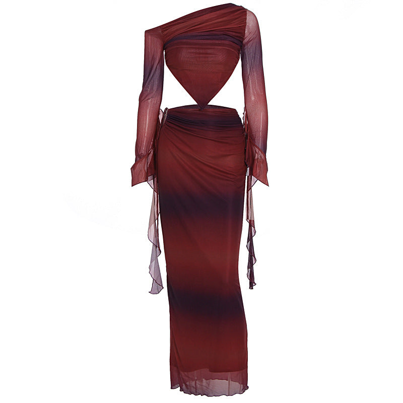 Dame Asymmetrisk Maxikjole med raffinerede Cut-Outs og innovativt design Skovae