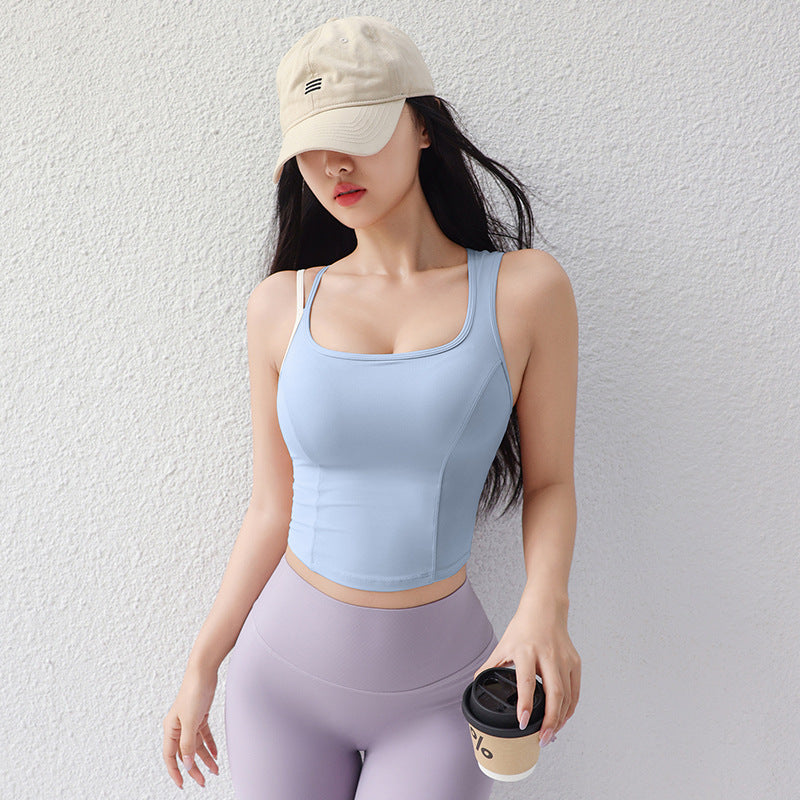 Dame Sporty Crop-Top med åndbart materiale og tætsiddende design Stilla