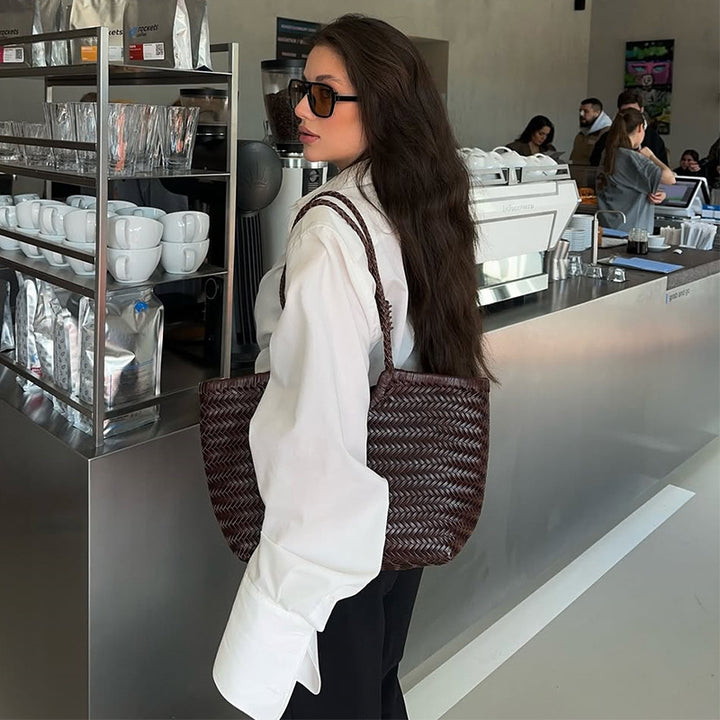 Dame Elegant oversized bluse lavet af høj kvalitets bomuld Stilla