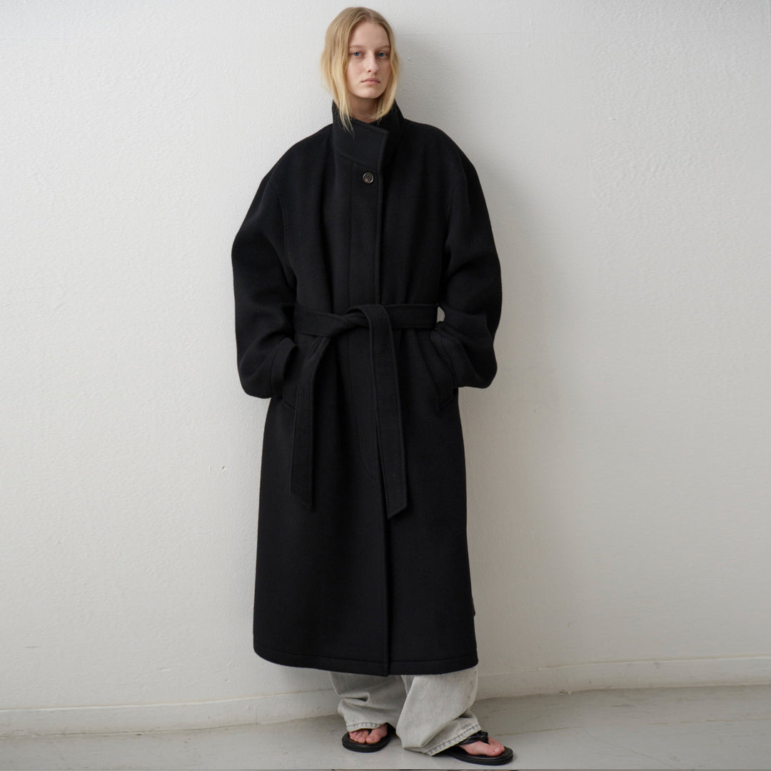 Kvinders elegante og oversized uldfrakke Stilla