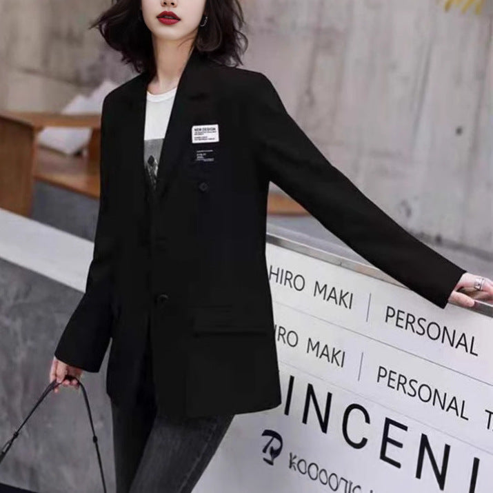 Kvinders elegante oversized blazer med dobbeltknaplukning og moderne detaljer Stilla