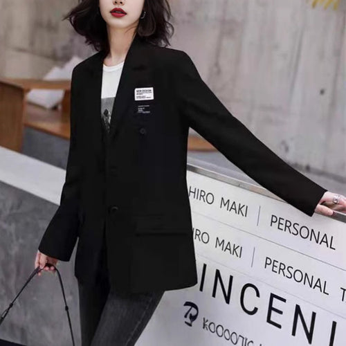 Kvinders elegante oversized blazer med dobbeltknaplukning og moderne detaljer Stilla