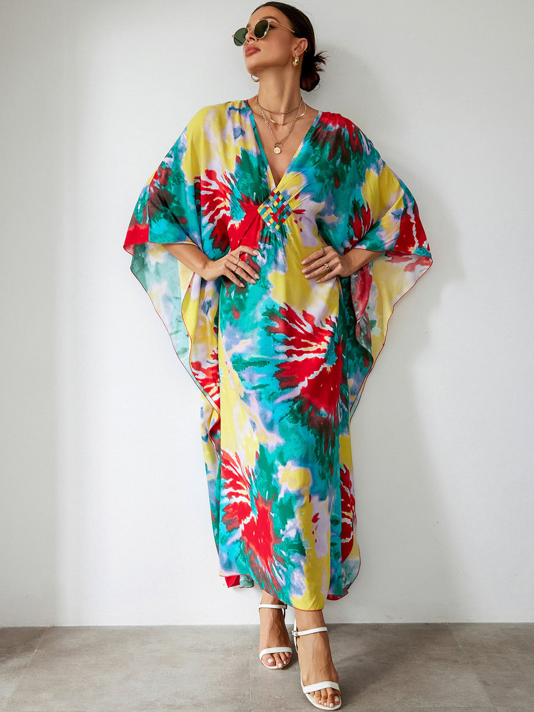 Dame Kaftan med fascinerende farvespil og kunstneriske detaljer Stilla
