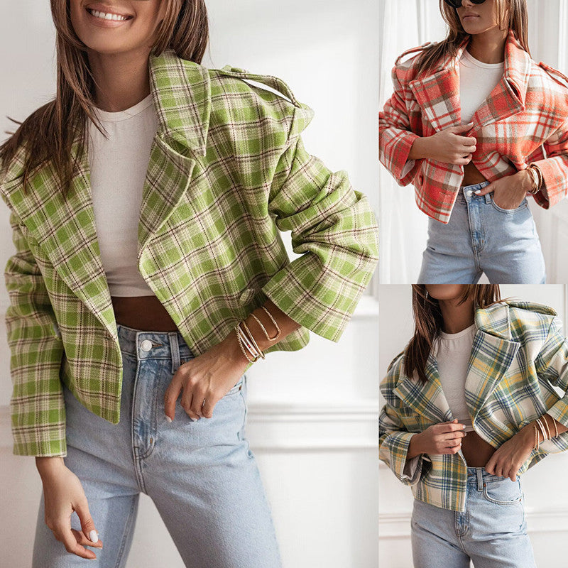Dame Ternet Kort Blazer i Moderne Stil Stilla