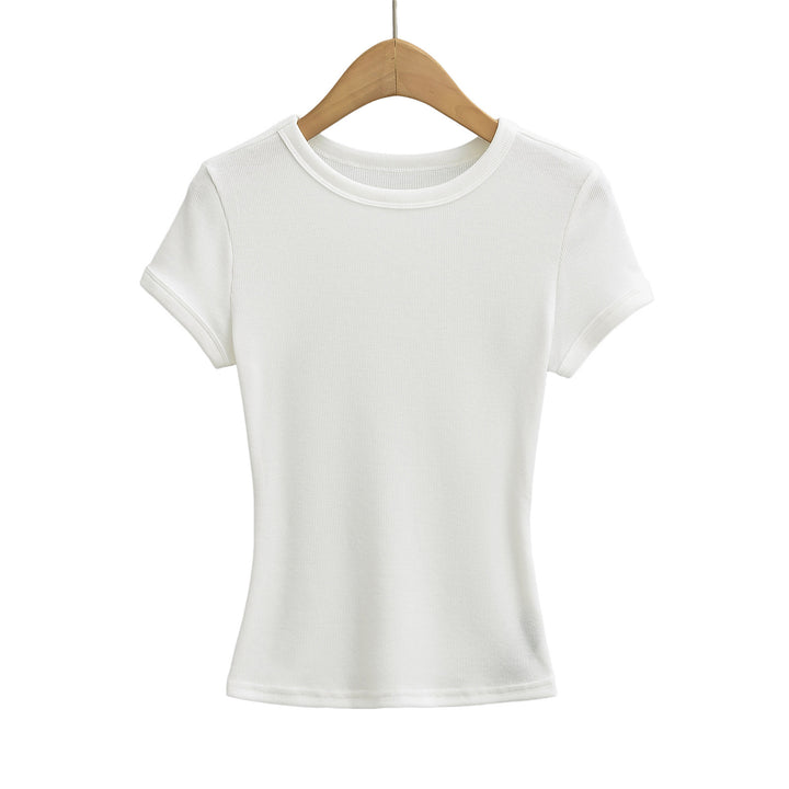 Dame Basic T-shirt med elastisk pasform og rundhalsetud Stilla