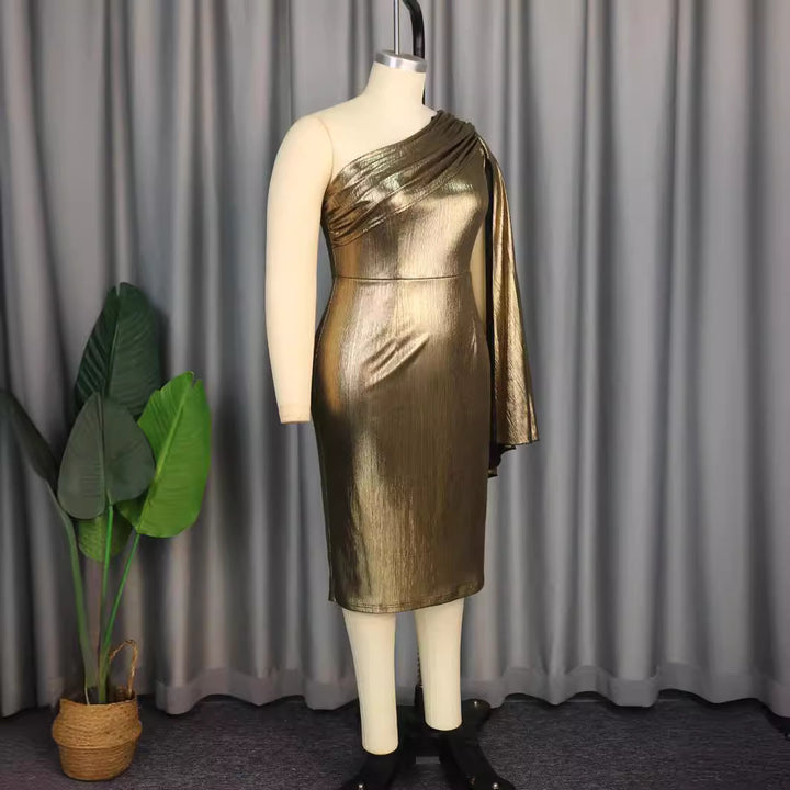 Dame Elegant En-skulder Kjole med skinnende stofstruktur Skovae