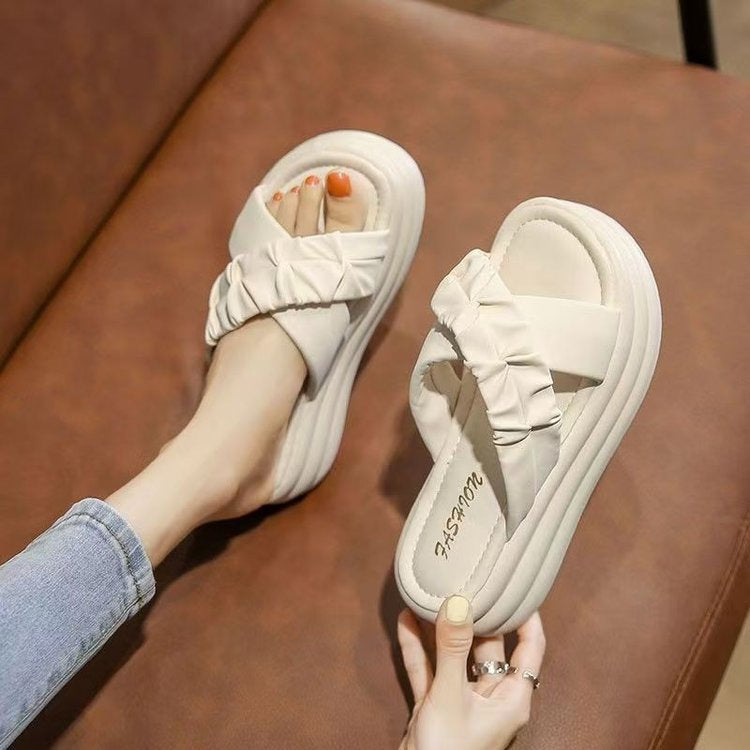 Dame Plateau-sandaler med elastisk rem og moderigtigt frynsedesign Stilla
