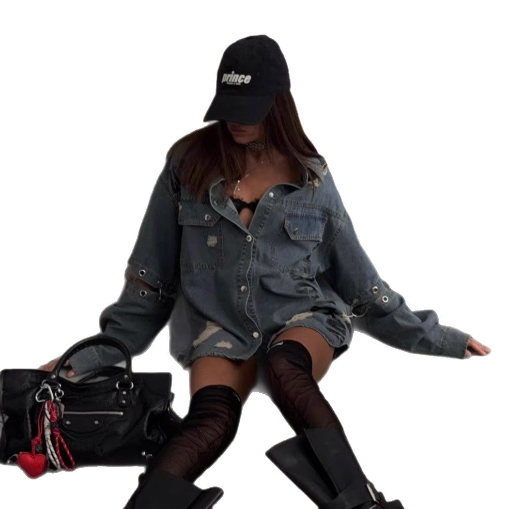 Kvinders oversized denimskjorte med slidte detaljer Stilla