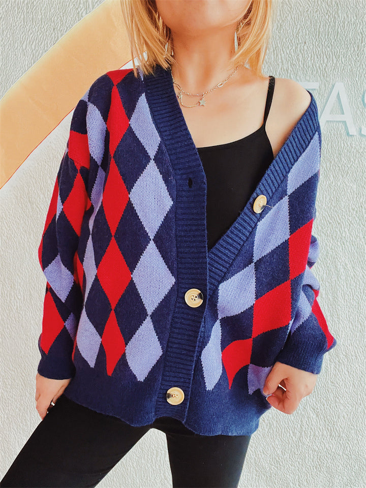 Dames mønstrede cardigan i moderne diamantdesign med store knapper Stilla