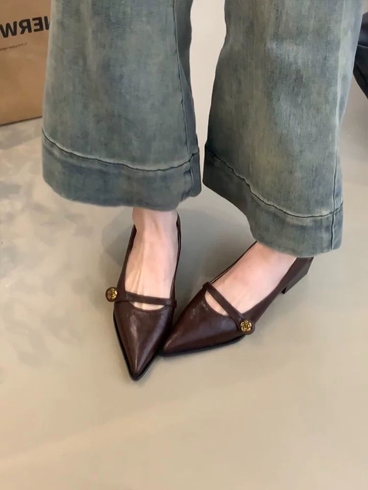 Dame spids Slingback-Ballerinas med fashionable rem og elegant detalje Stilla