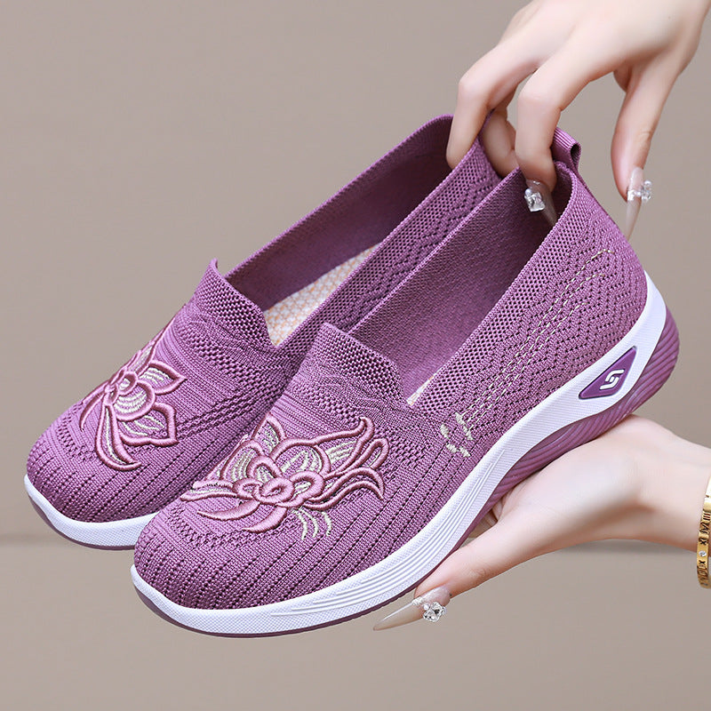 Femme Broderet Slip-On Komfort Sneakers med Fleksibelt Strikket Overdel Stilla