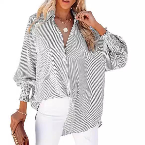 Dame over størrelse skjortebluse med raffineret foldedesign Stilla