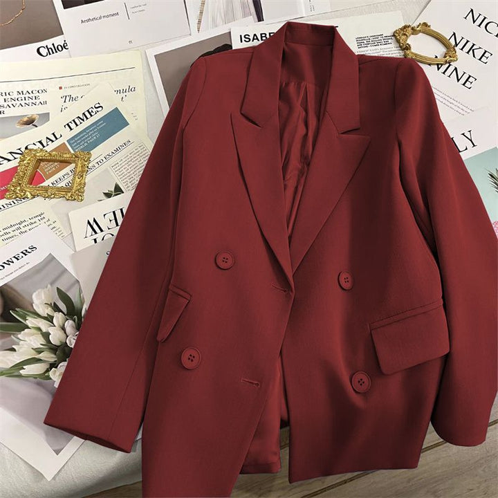 Kvinders dobbeltradet blazer med elegant snit Stilla
